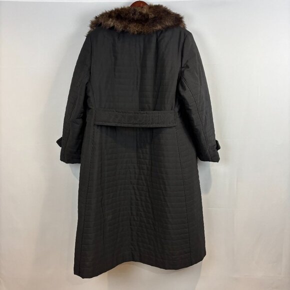 Vintage Sears Fashion Coat with Real Fur Collar and Union Label - Picture 8 of 10